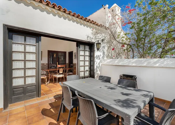 Willa 3-bedroom In Golf Del Sur San Miguel de Abona