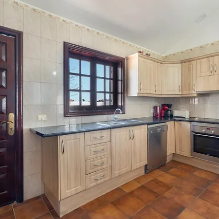 Villa 3-bedroom In Golf Del Sur