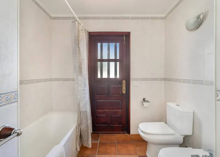 3-bedroom In Golf Del Sur Villa *