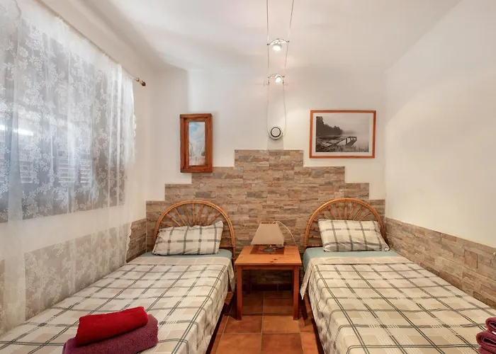 3-bedroom In Golf Del Sur *