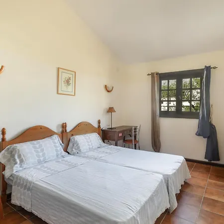 Вилла 3-bedroom In Golf Del Sur *