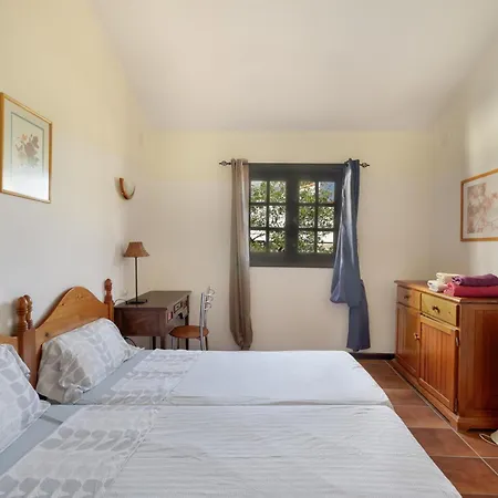 Вилла 3-bedroom In Golf Del Sur *