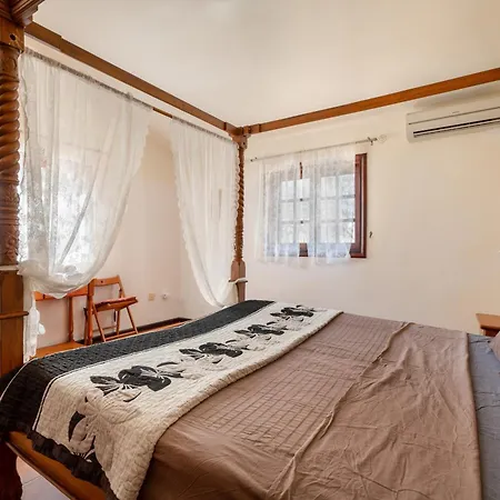3-bedroom In Golf Del Sur Villa